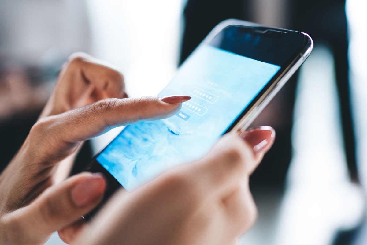 Grow Your Career Authentically with Smart Social Media Habits